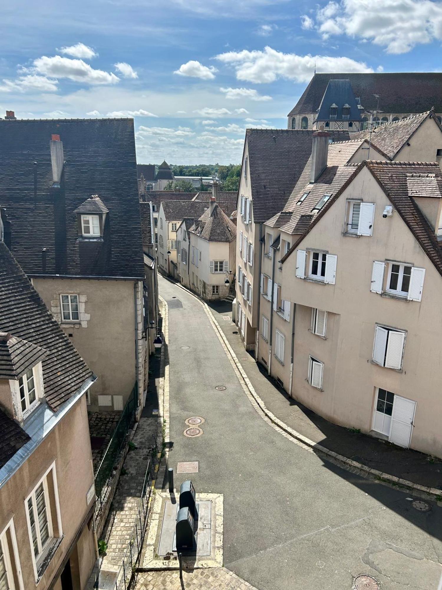 L Ecuyer Appartement Au Coeur Du Quartier Historique シャルトル エクステリア 写真